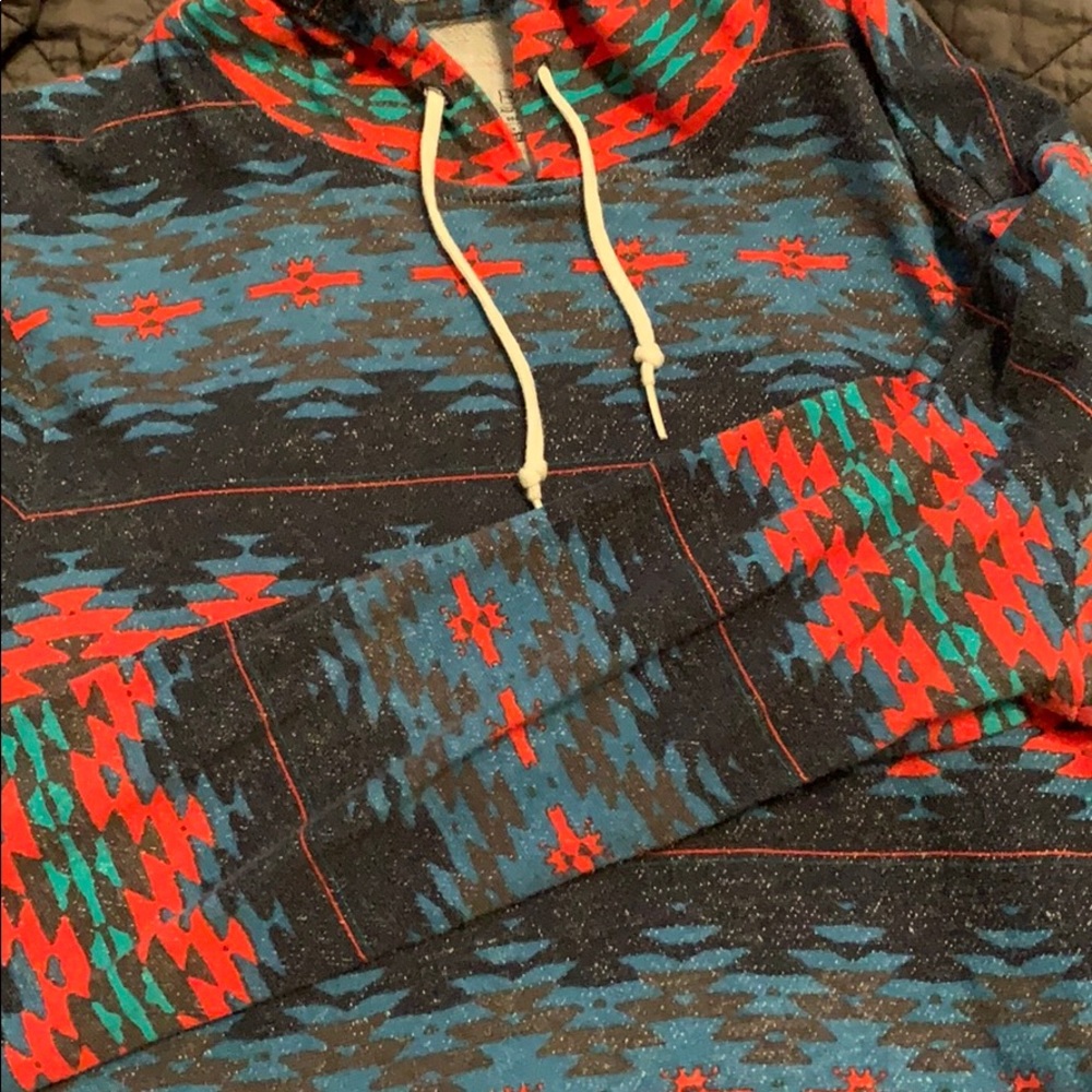 On the byas lightweight hoodie